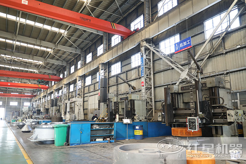 紅星機器車間生產(chǎn)加工配置齊全