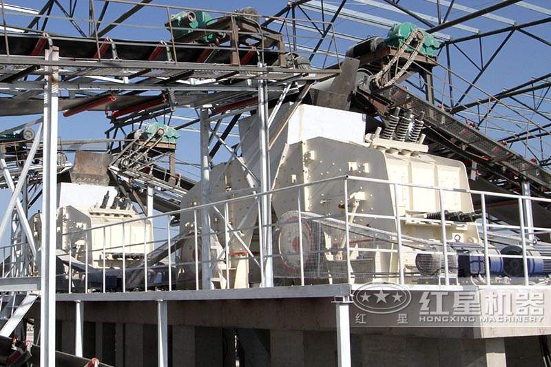 碎石破碎機生產(chǎn)線-反擊式破碎機，可安排就近現(xiàn)場考察