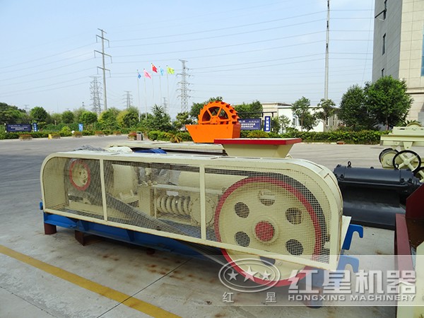 強力細碎對輥機 強力細碎對輥機