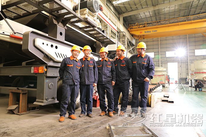 移動(dòng)式碎石篩沙機(jī)械廠家，追求高品質(zhì)