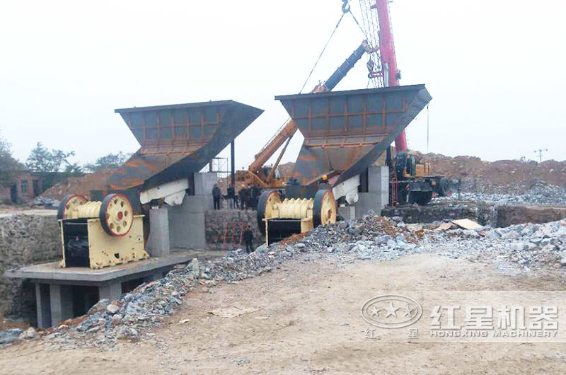 煤炭破碎機現(xiàn)場