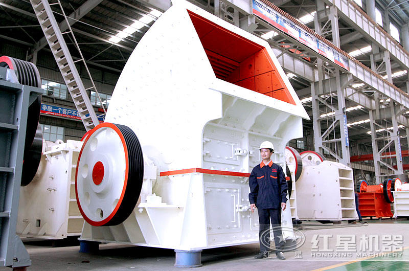 一次成型的石子軋石設(shè)備，出料粒形好