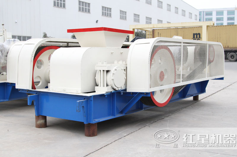 對(duì)輥式破碎機(jī)，運(yùn)行穩(wěn)定可靠