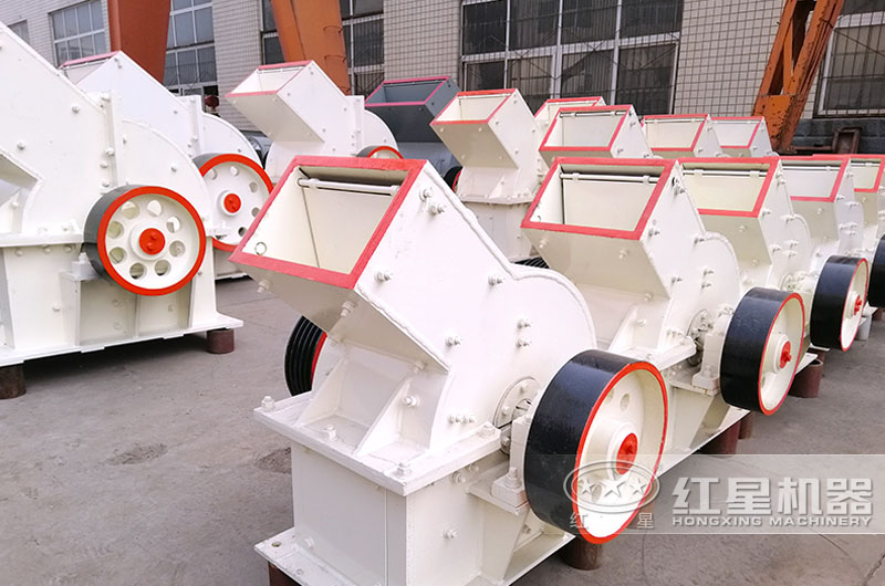 小型錘式破碎機(jī)，適用于中小型煤矸石破碎生產(chǎn)線